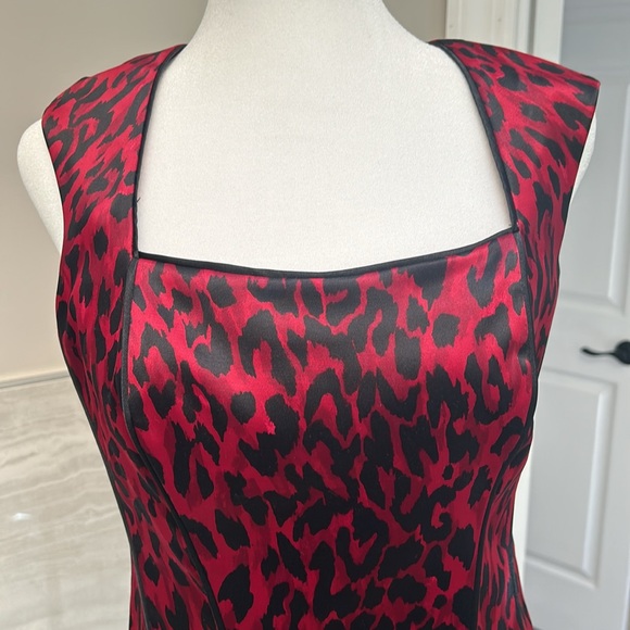 White House Black Market Corset Top - Picture 3 of 7